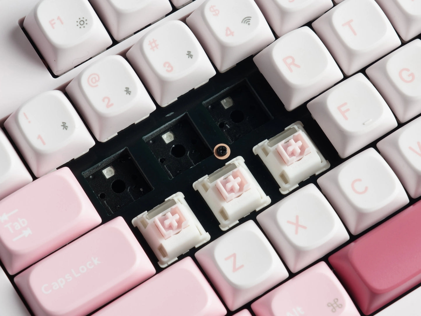 Keychron J3SE 96% Layout Wireless Custom Mechanical Keyboard, 2.4Ghz/Bluetooth/Wired Triple Mode, Hot-Swappable with Keychron Sakura Milk Switches, Programmable Macros via Launcher Web App, Gaming & Office